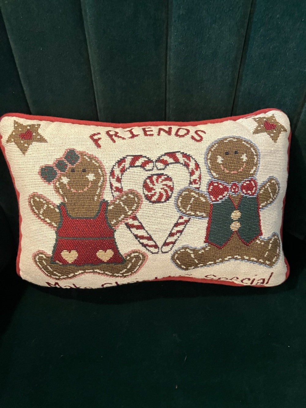 Friends Make Christmas Special Pillow